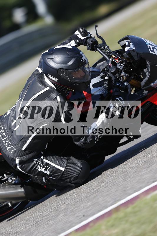 /Archiv-2025/49 26.08.2025 Cornu Master School ADR/blau-bleu/57